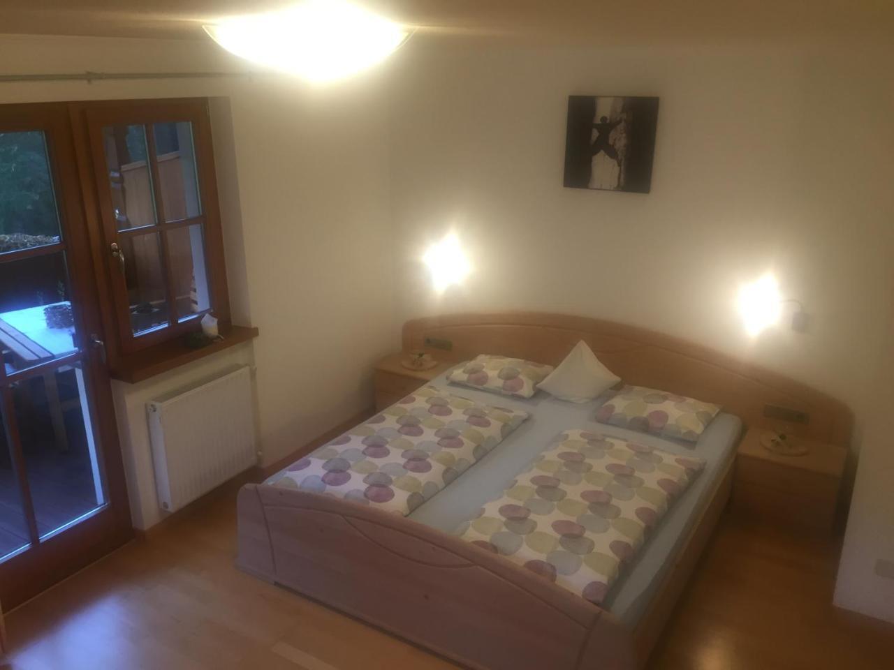 Apartments Dilln Guetl Tires Bagian luar foto